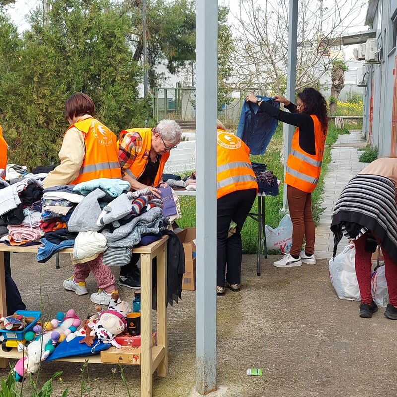 Μεγάλη Τρίτη 15/4/2025 ρουχισμός - υποδήματα